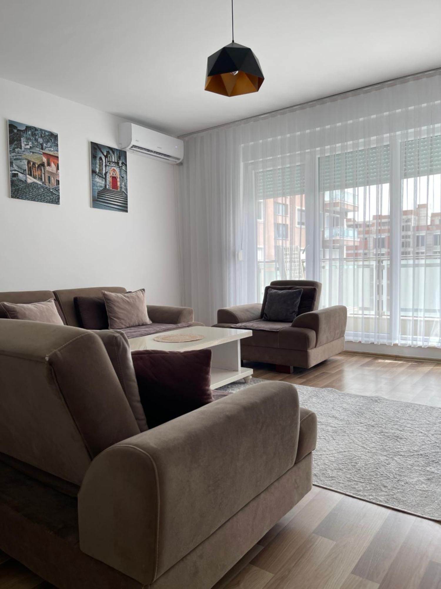 Entire Apartment - Near The Center Приштина Екстер'єр фото
