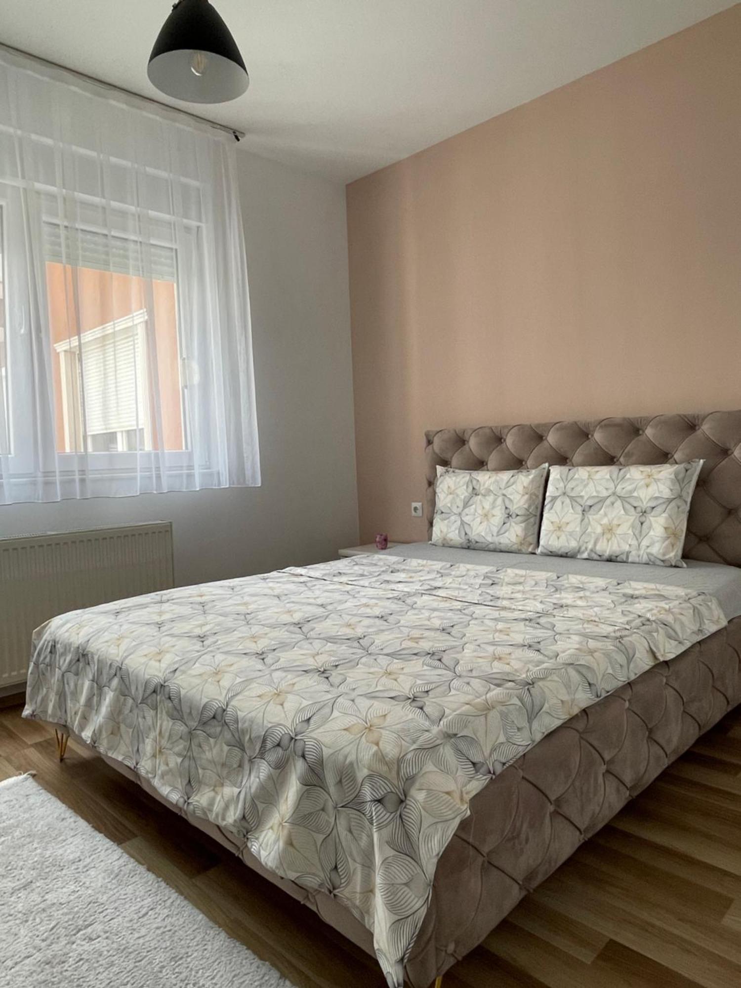 Entire Apartment - Near The Center Приштина Екстер'єр фото